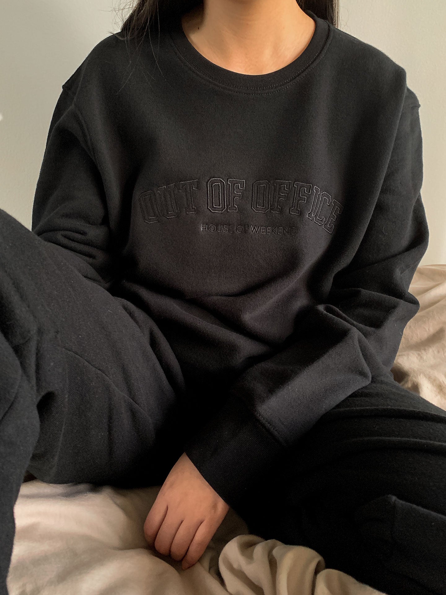 Out of Office Crewneck in Black
