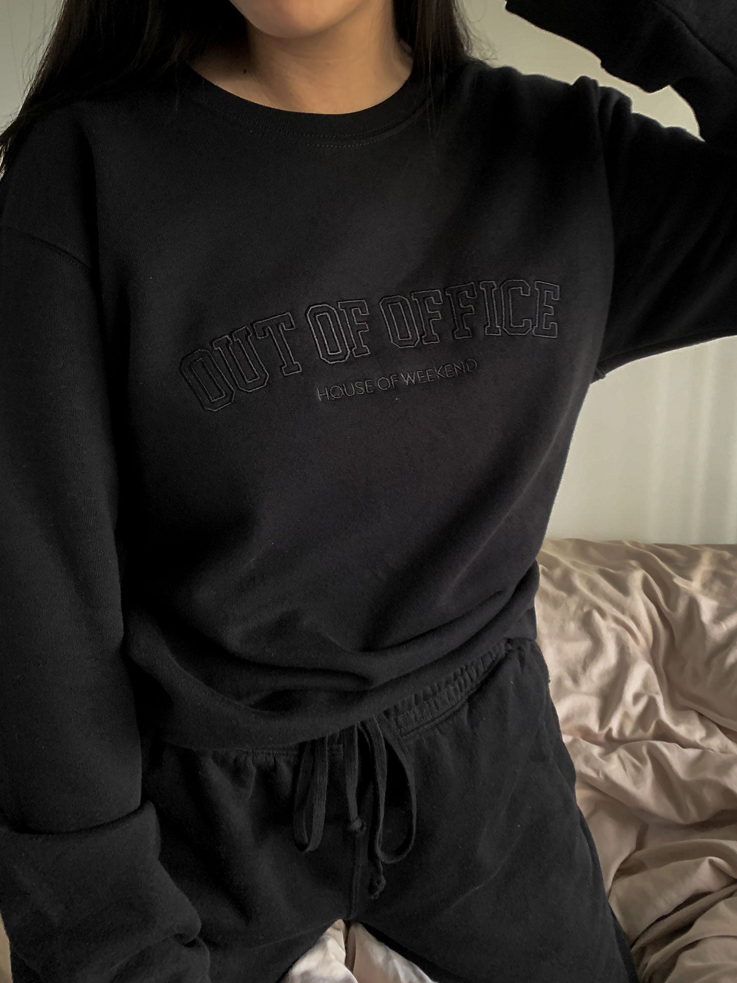 Out of Office Crewneck in Black