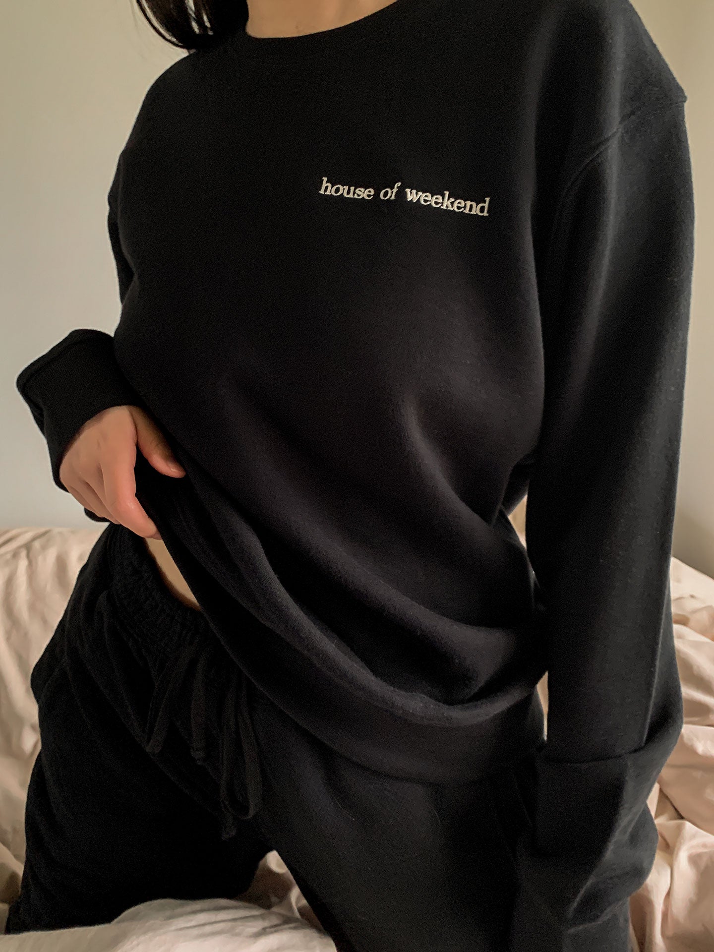 House of Weekend Crewneck in Black