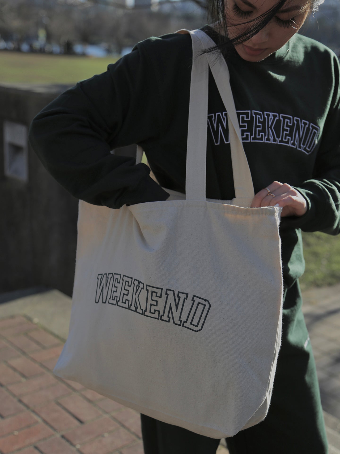 Weekend Oversized Tote in Natural